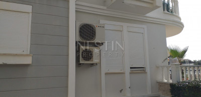 Вилла 4+1 в районе Джикджилли с прекрасным панорамным видом на море и крепость фото 5