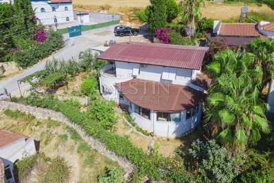 Вилла 6+1 в районе Турклер с видом на море и приятной стоимости фото 1