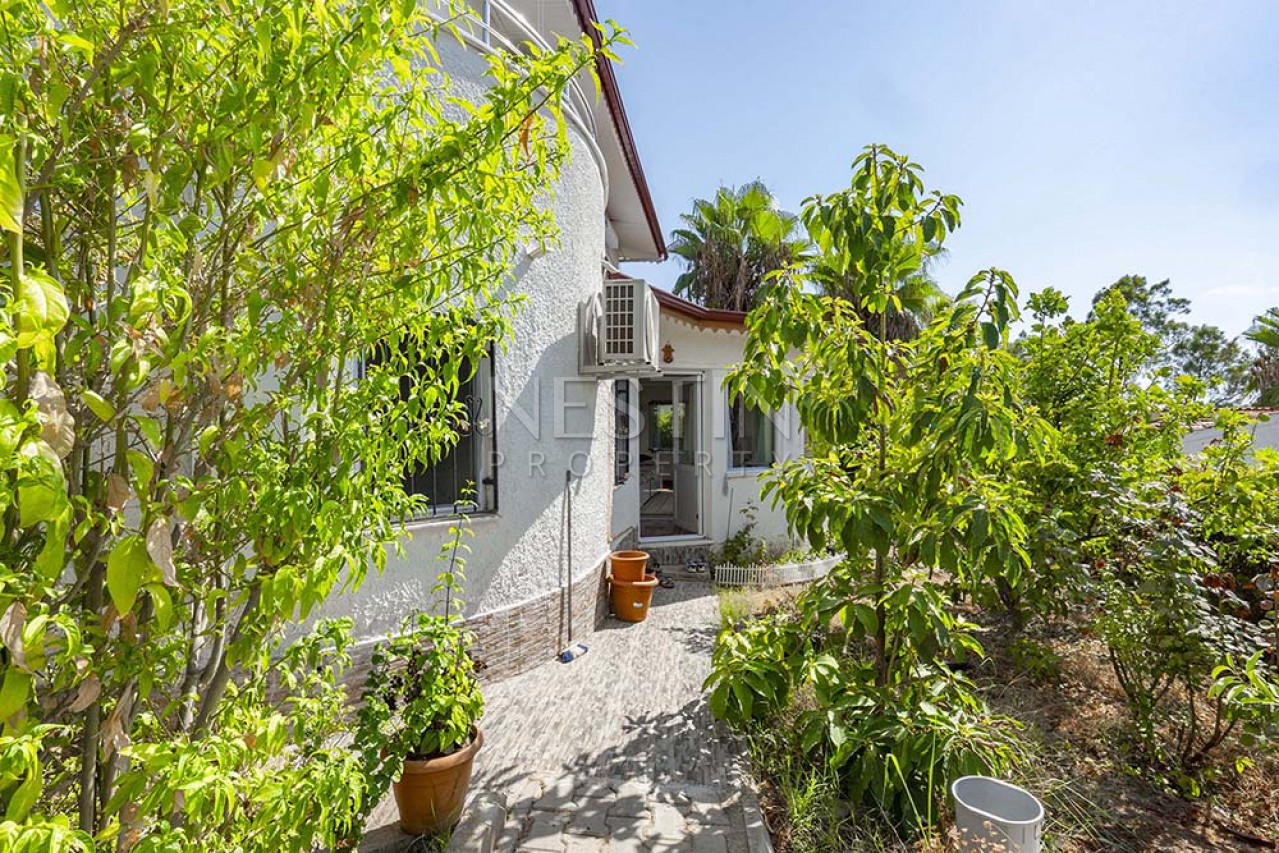 Вилла 6+1 в районе Турклер с видом на море и приятной стоимости фото 4