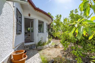 Вилла 6+1 в районе Турклер с видом на море и приятной стоимости фото 5