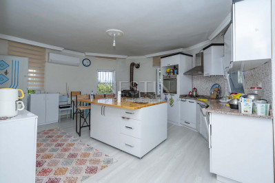 Вилла 6+1 в районе Турклер с видом на море и приятной стоимости фото 8