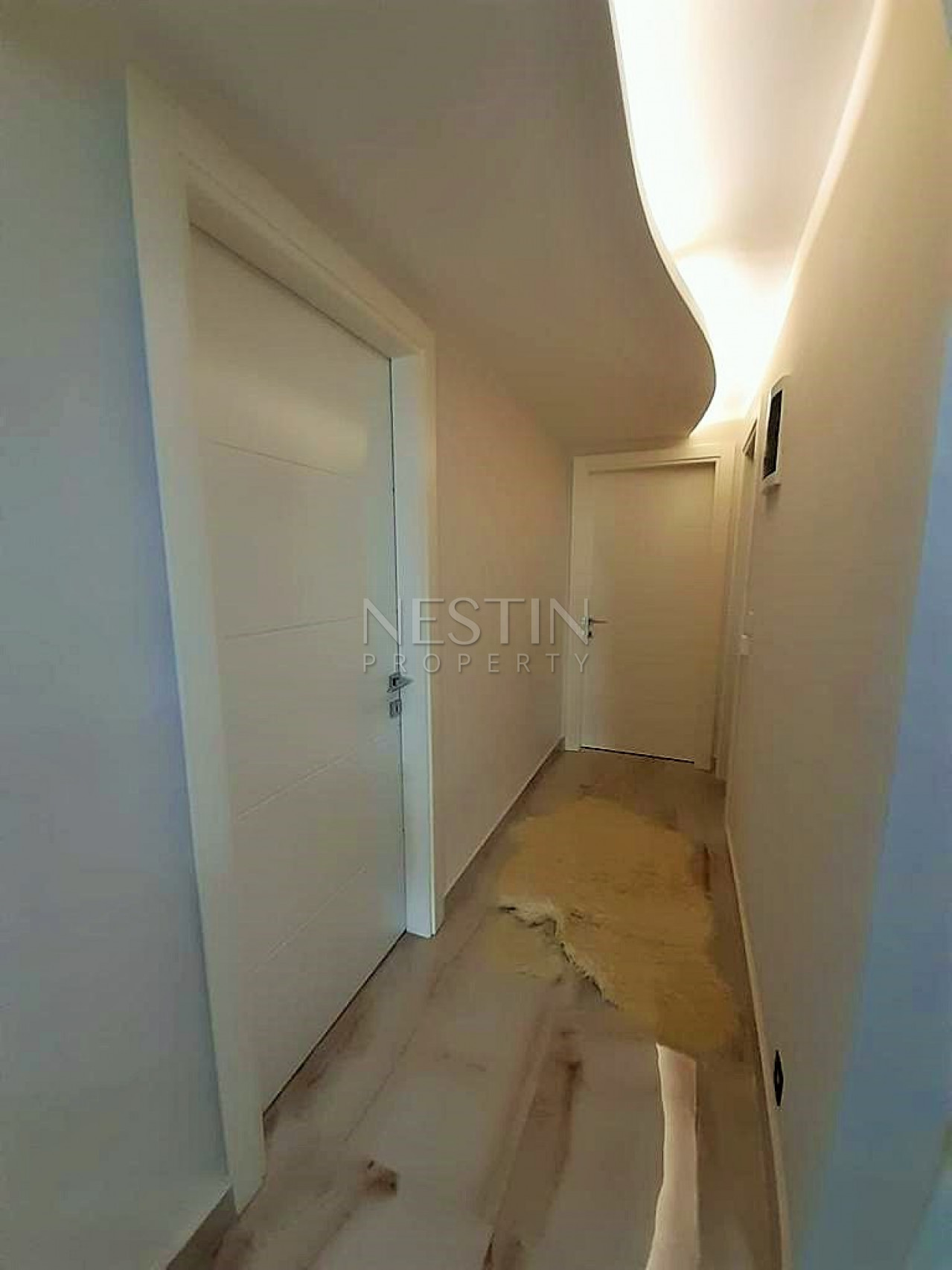 Просторный пентхаус 5+1 с видом на море в районе Кестель фото 22