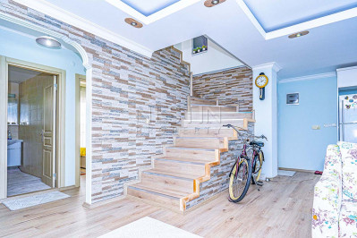 Вилла 3+1 в районе Бекташ с красивым видом на море и крепость Алании фото 6