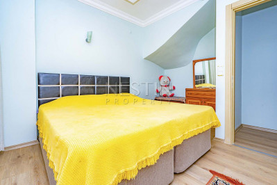 Вилла 3+1 в районе Бекташ с красивым видом на море и крепость Алании фото 10