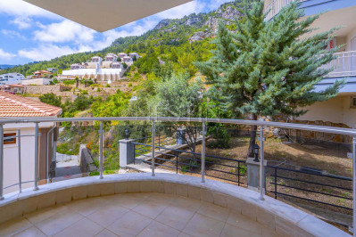 Вилла 3+1 в районе Бекташ с красивым видом на море и крепость Алании фото 17