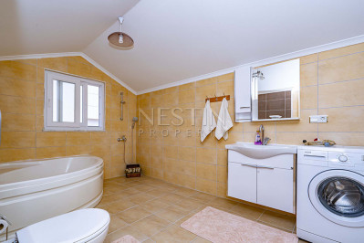 Вилла 3+1 в районе Бекташ с красивым видом на море и крепость Алании фото 22