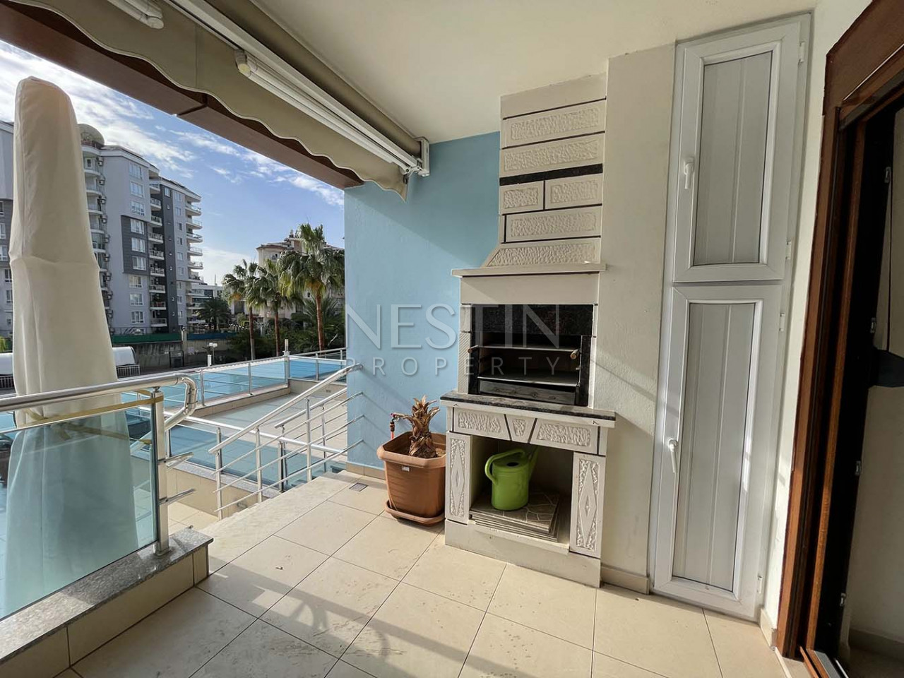 Квартира 1+1 с большой терассой в жилом комплексе района Джикджилли фото 19