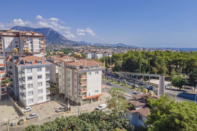 Большая квартира планировкой 4+1 в районе Джикджилли фото 2