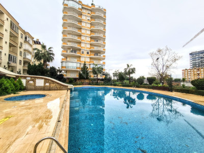 Просторная квартира 2+1 в районе Махмутлар с видом на море и горы фото 2