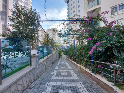 Большая квартира 1+1 в районе Махмутлар с видом на Средиземное море фото 2