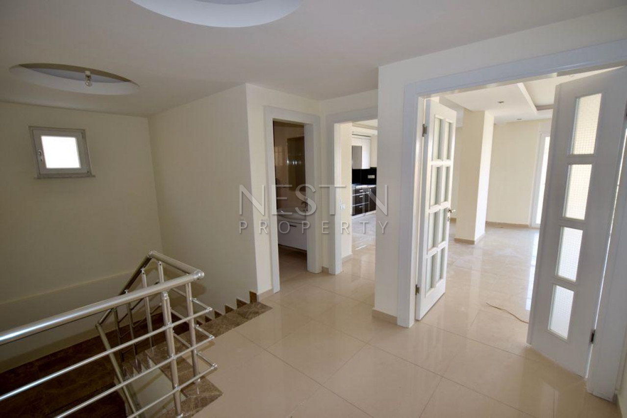 Пентхаус 3+1 в хорошем комплексе района Каргыджак фото 29