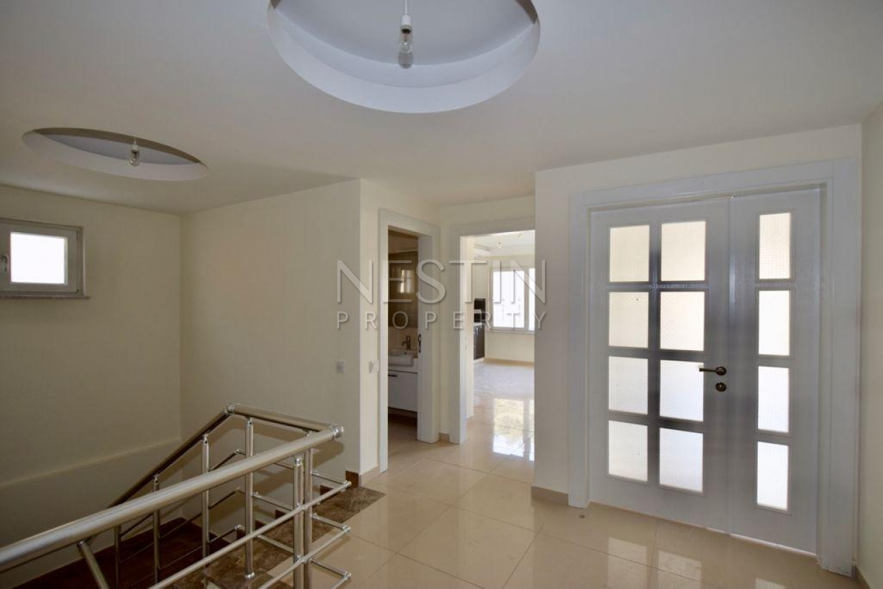 Пентхаус 3+1 в хорошем комплексе района Каргыджак фото 31