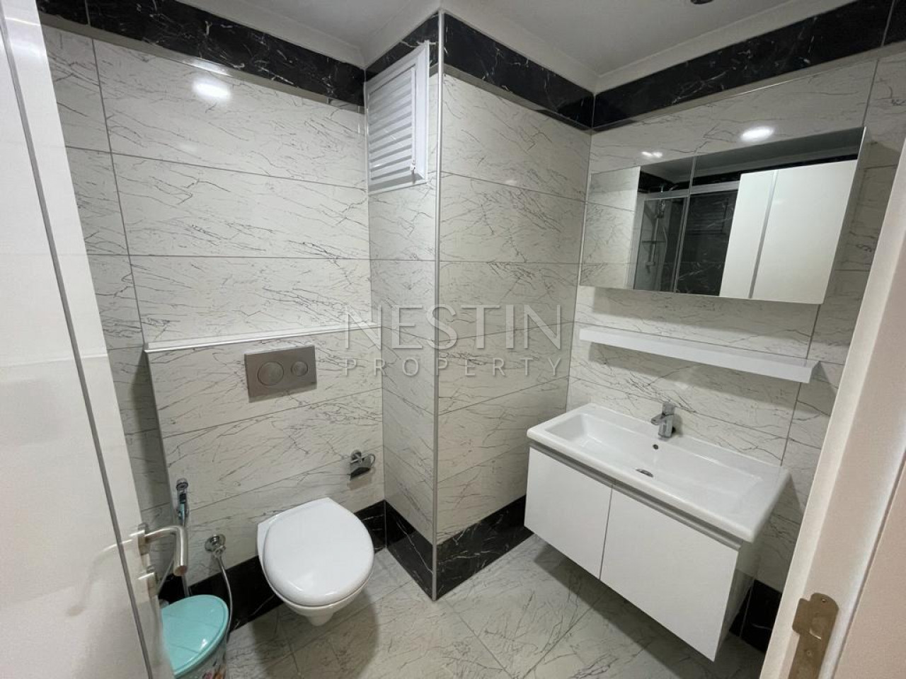 Квартира пентхаус 3+1 в районе Кестель в 200 м от моря фото 16