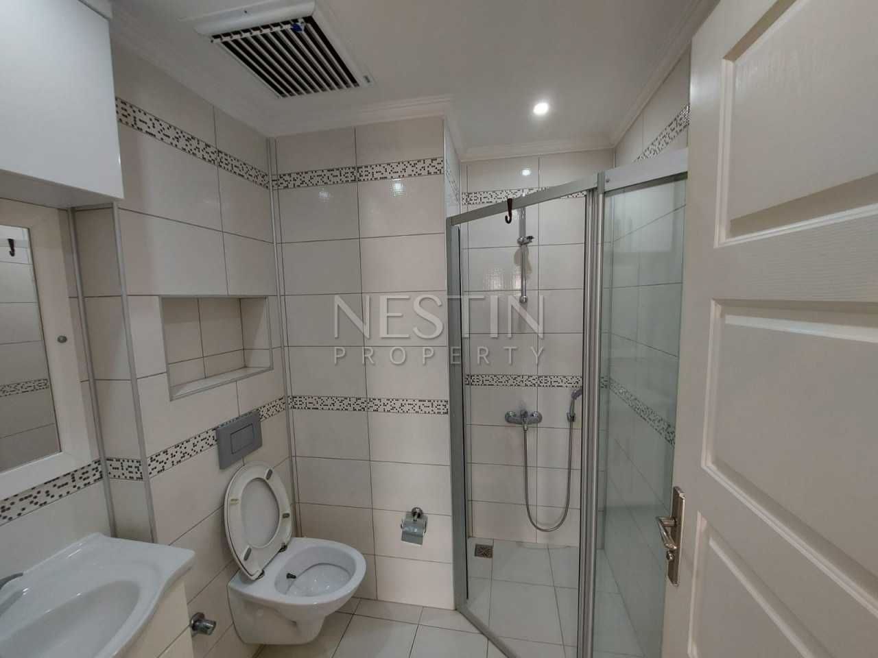 Большая квартира 1+1 в районе Кестель в 50 м от Средиземного моря фото 7