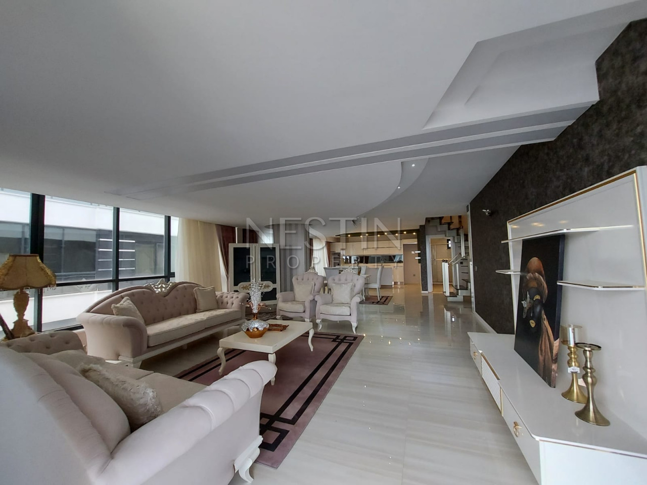 Просторная квартира пентхаус 3+1 в районе Каргыджак фото 3