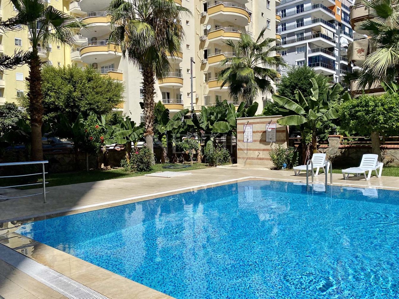 Большая квартира 2+1 в районе Махмтулар с видом на горы и море фото 5