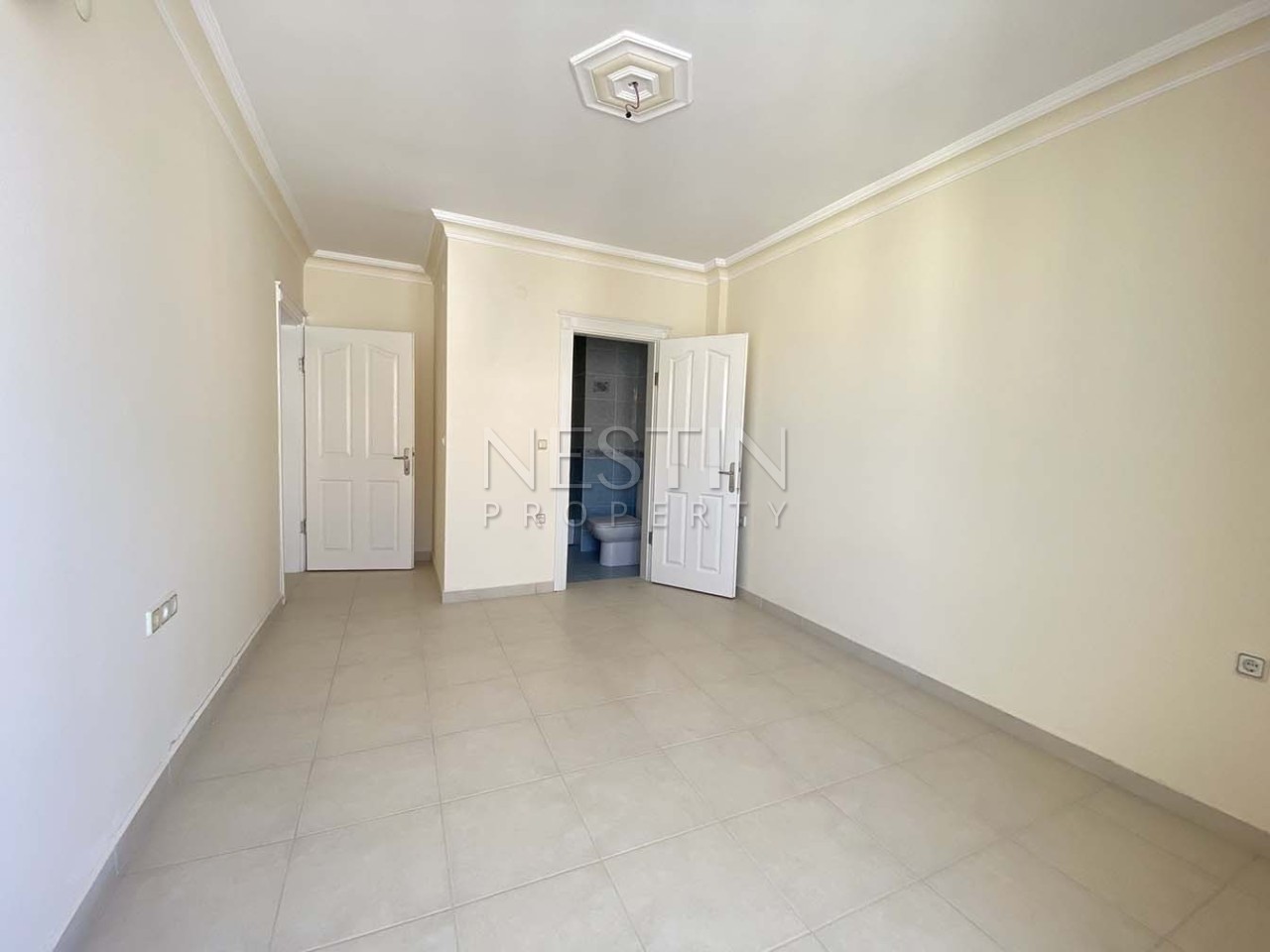 Большая квартира 2+1 в районе Махмтулар с видом на горы и море фото 18