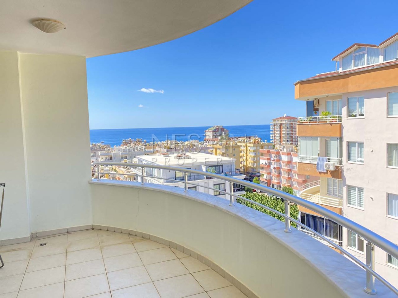 Большая квартира 2+1 в районе Махмтулар с видом на горы и море фото 19