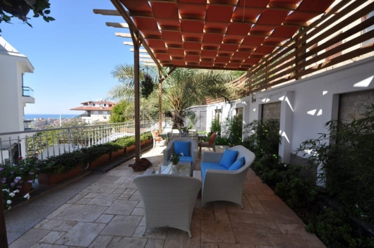 Большая квартира 2+1 в районе Хасбахче города Аланья с красивым видом фото 11