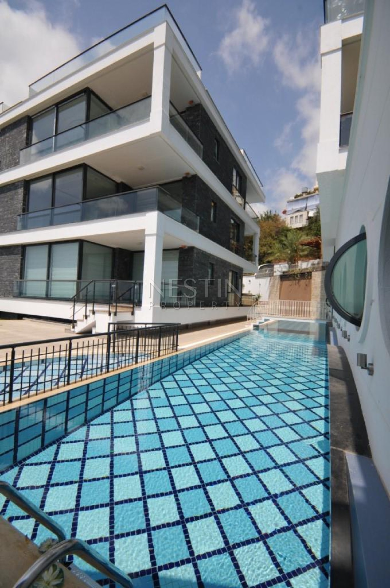 Большая квартира 2+1 в районе Хасбахче города Аланья с красивым видом фото 13