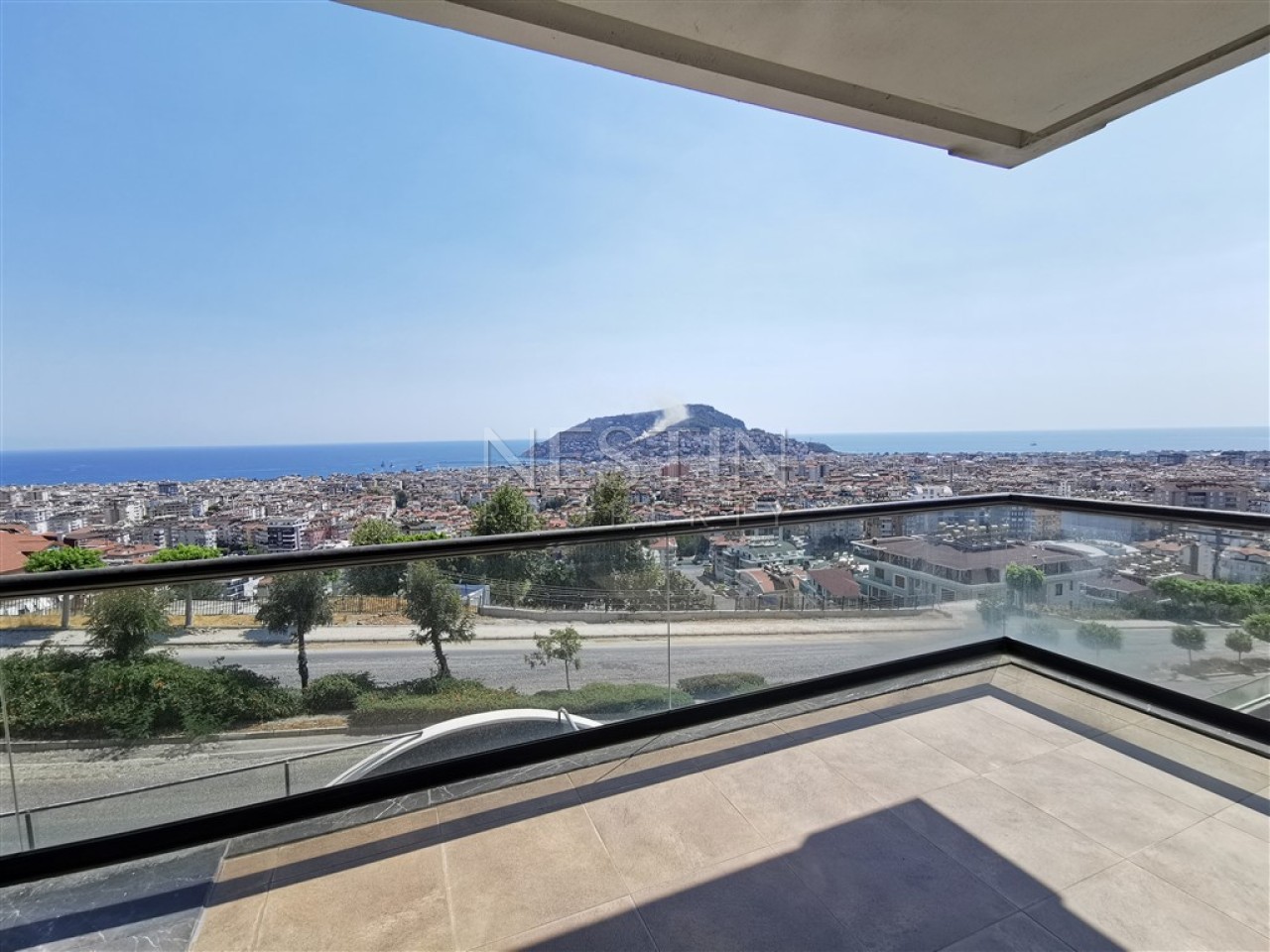 Большая квартира 2+1 в районе Хасбахче города Аланья с красивым видом фото 33