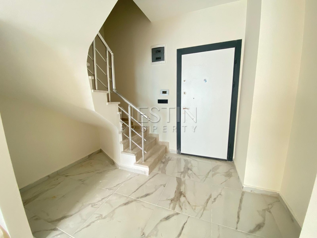 Квартира пентхаус 4+1 в новом комплексе района Махмутлар фото 11