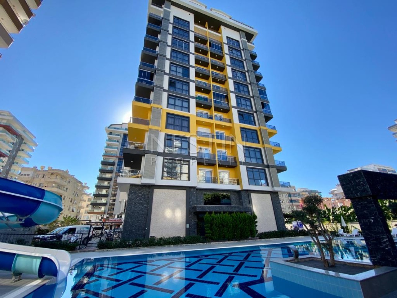 Просторный пентхаус 5+1 в районе Махмутлар фото 1