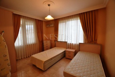 Просторная квартира 2+1 в районе Кестель в 100 м от моря фото 13