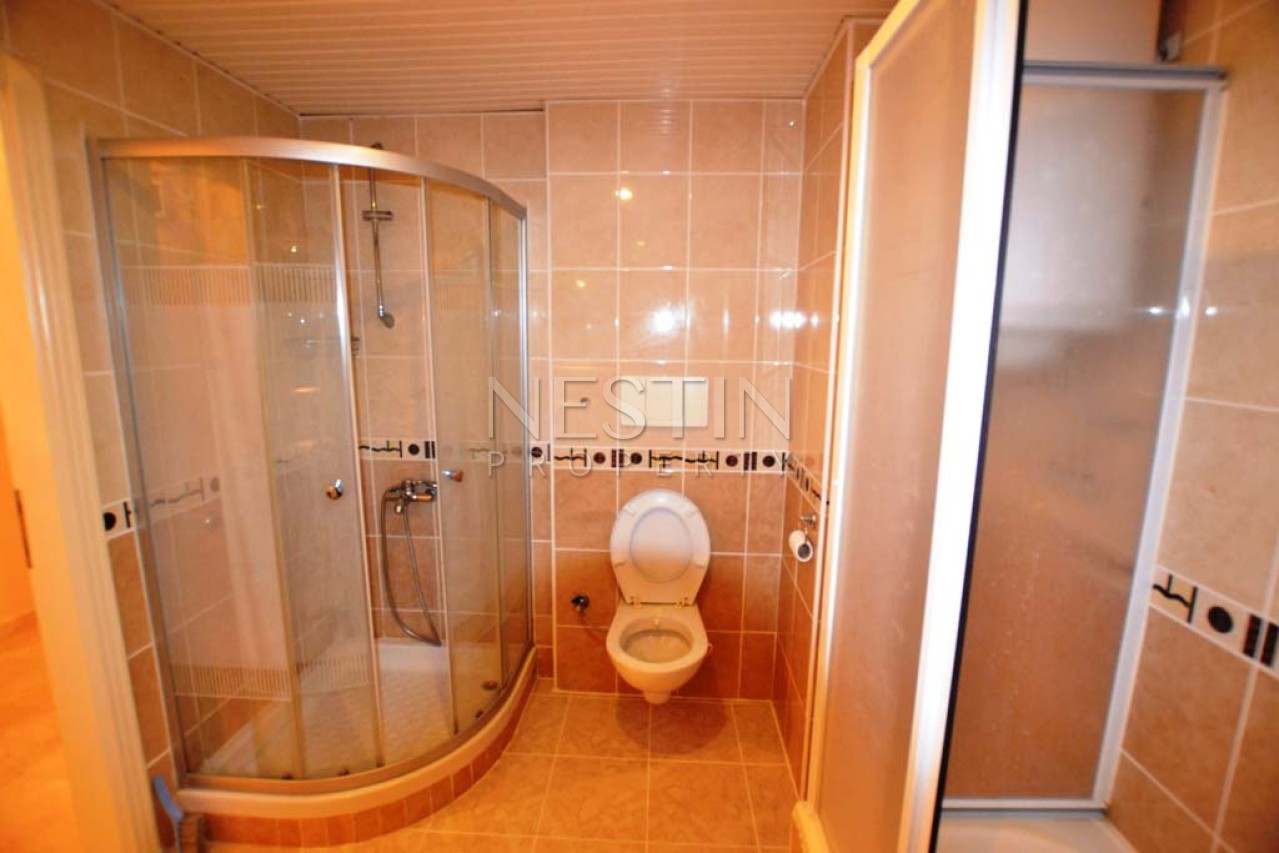 Просторная квартира 2+1 в районе Кестель в 100 м от моря фото 18