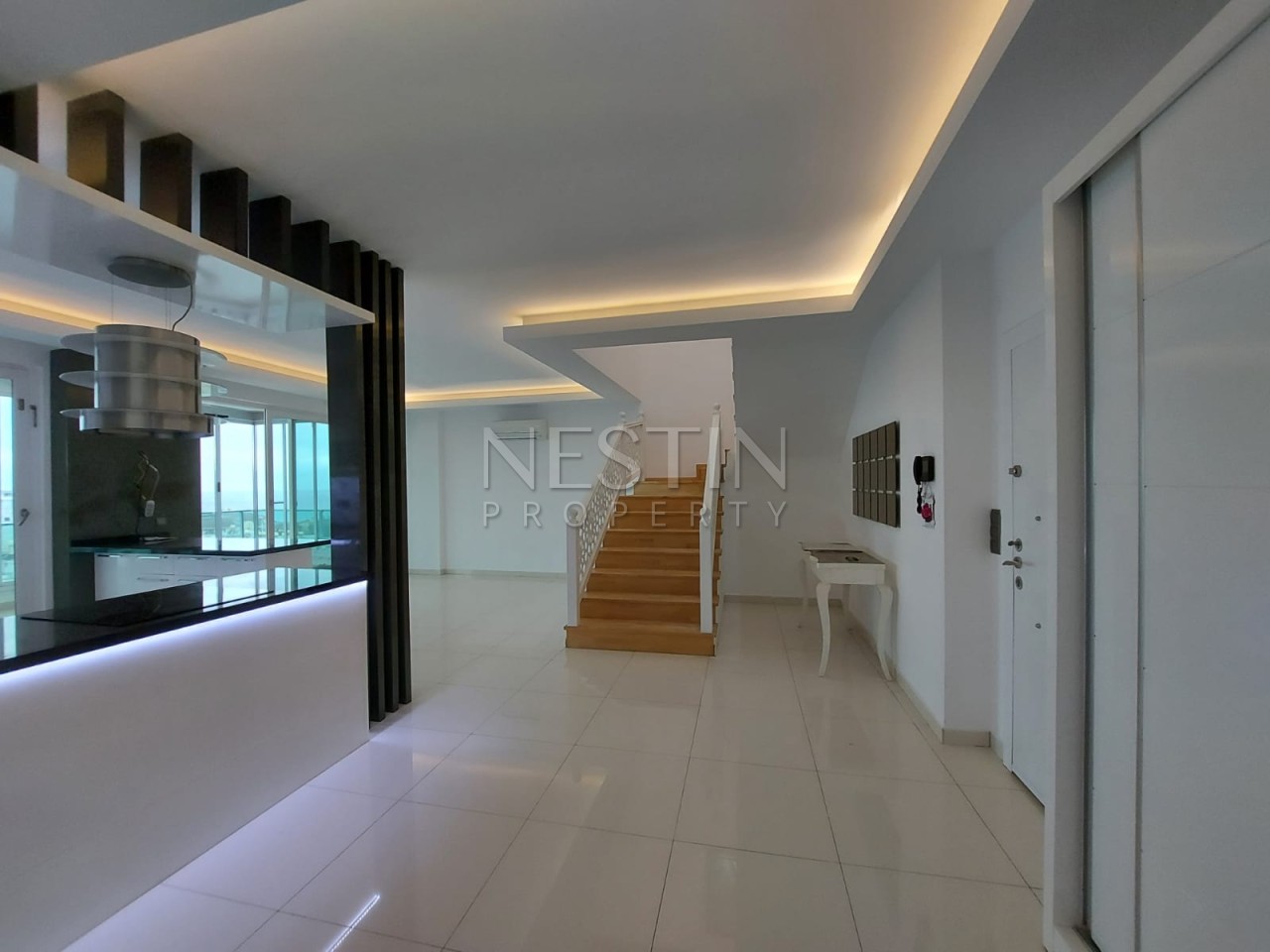 Большая квартира пентхаус 3+1 в районе Тосмур в 300 м от Средиземного моря фото 6