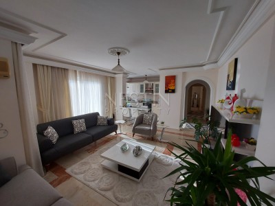 Апартаменты 3+1 с панорамным видом на город и море в районе Махмутлар фото 13