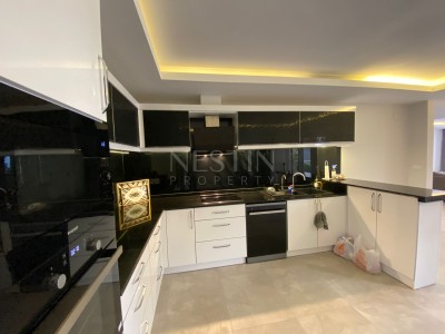 Шикарный пентхаус 3+1 с видом на море и частным бассейном в районе Каргыджак фото 2