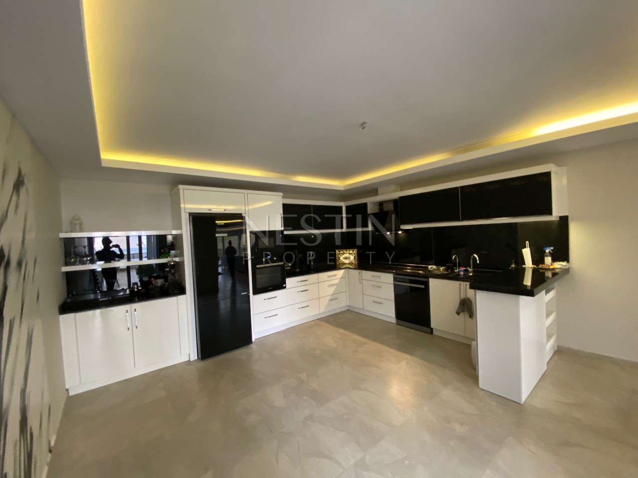 Шикарный пентхаус 3+1 с видом на море и частным бассейном в районе Каргыджак фото 3