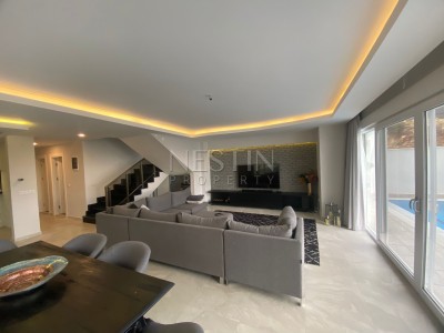 Шикарный пентхаус 3+1 с видом на море и частным бассейном в районе Каргыджак фото 4