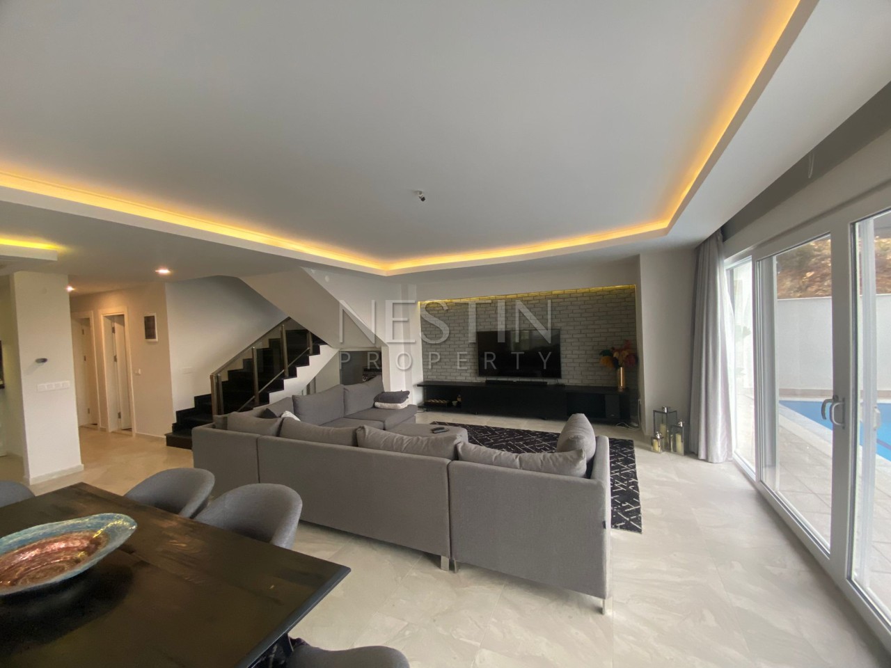 Шикарный пентхаус 3+1 с видом на море и частным бассейном в районе Каргыджак фото 4