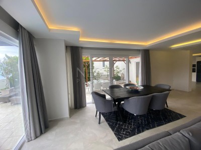 Шикарный пентхаус 3+1 с видом на море и частным бассейном в районе Каргыджак фото 5