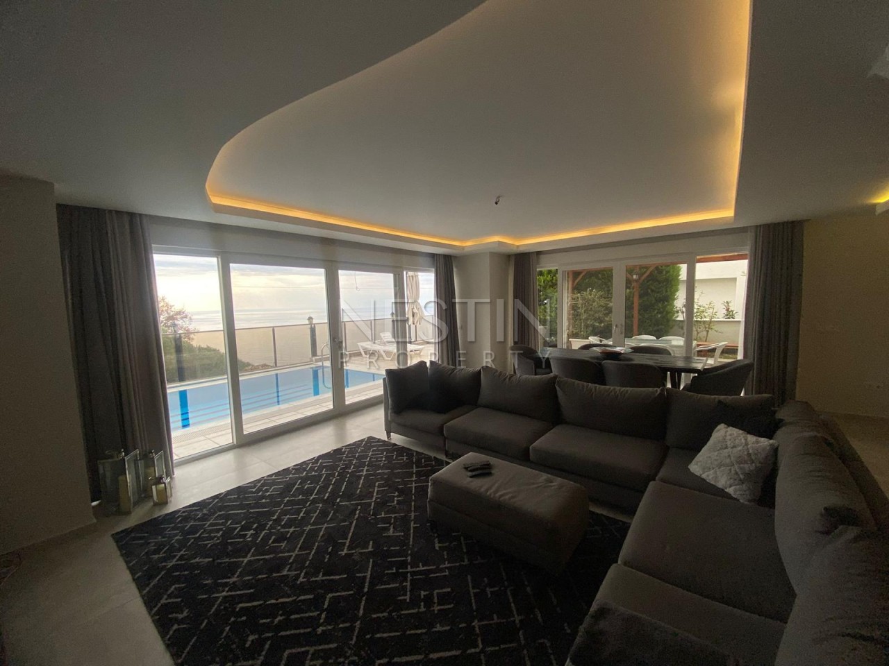 Шикарный пентхаус 3+1 с видом на море и частным бассейном в районе Каргыджак фото 6