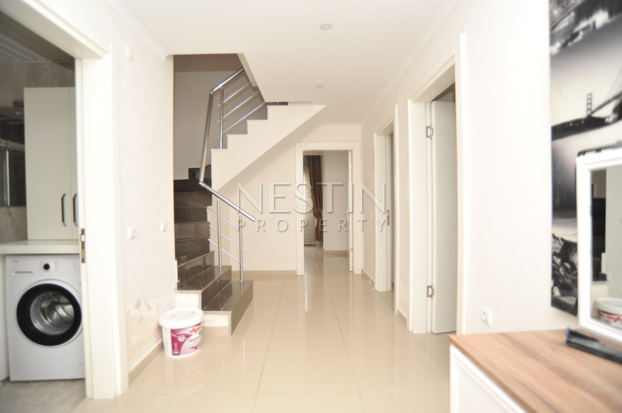 Садовый дуплекс 3+1 в районе Кестель в 200 м от моря фото 14