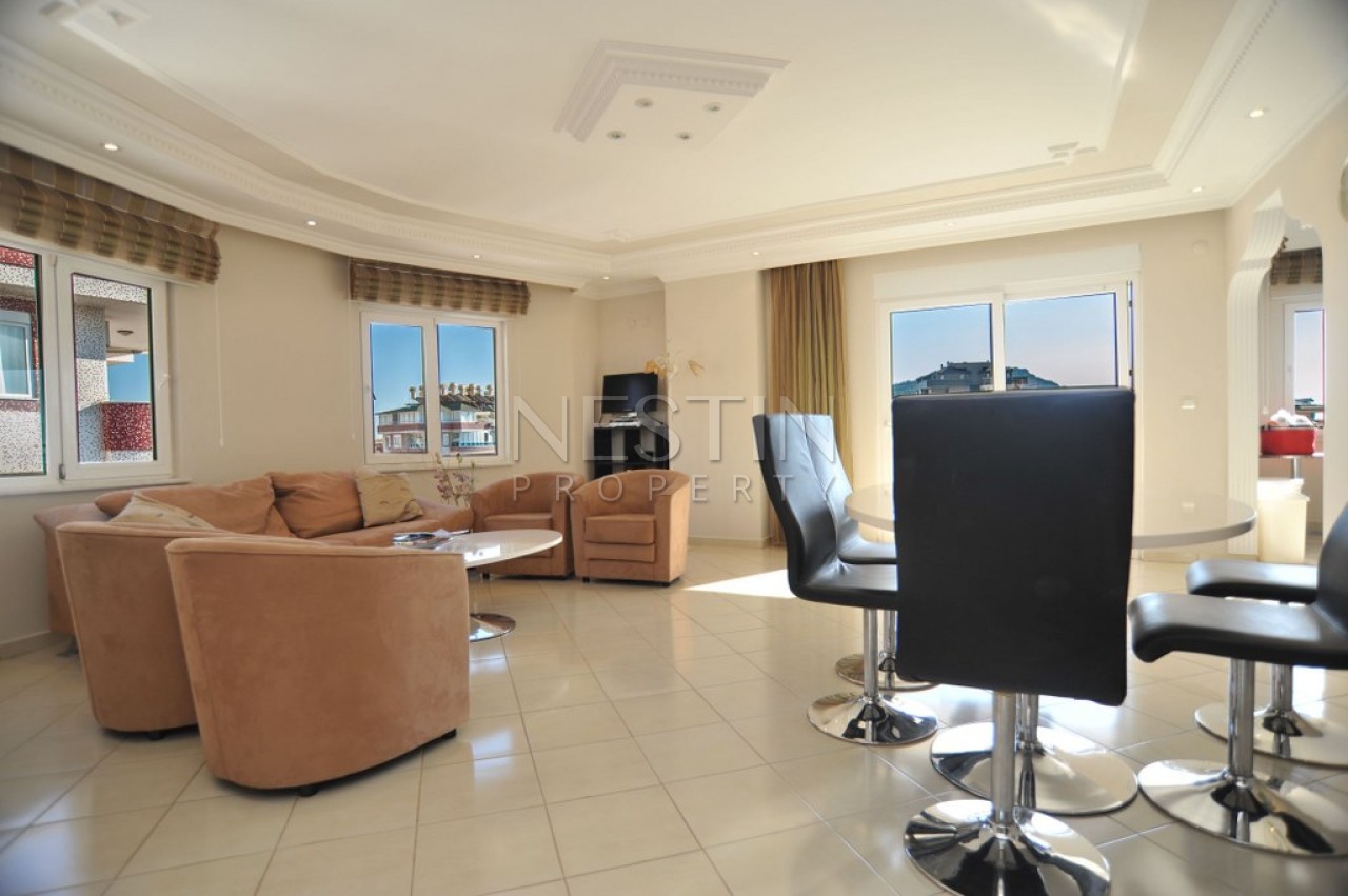 Пентхаус 5+2 в центре города Аланья с видом на море, горы и крепость фото 5