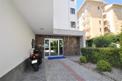 Просторный пентхаус 5+1 в районе Кестель с видом на море и горы фото 10