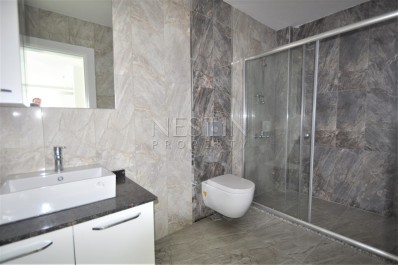 Просторный пентхаус 5+1 в районе Кестель с видом на море и горы фото 50