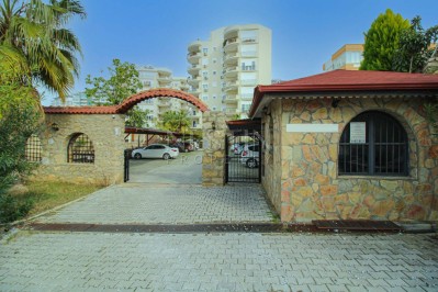 Просторная квартира 1+1 в районе Авсаллар с видом на море фото 3