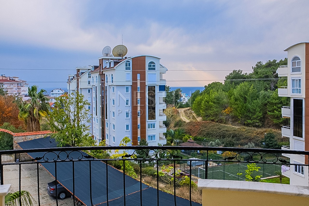 Просторная квартира 1+1 в районе Авсаллар с видом на море фото 6