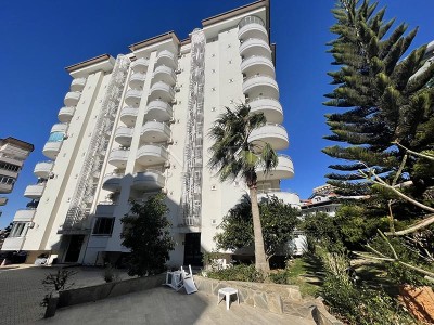 Просторная квартира 2+1 в районе Тосмур в 900 м от моря фото 1