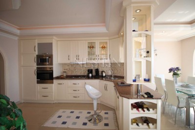 Уютная и просторная квартира 2+1 с прямым видом на море в районе Махмутлар фото 13