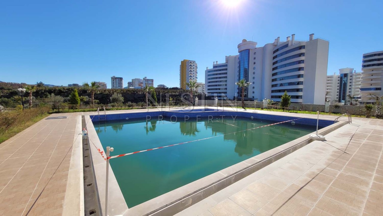 Большая квартира 2+1 с отдельной кухней в хорошем комплексе районе Махмутлар фото 7