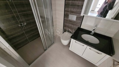 Большая квартира 2+1 с отдельной кухней в хорошем комплексе районе Махмутлар фото 40