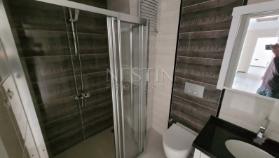 Большая квартира 2+1 с отдельной кухней в хорошем комплексе районе Махмутлар фото 41