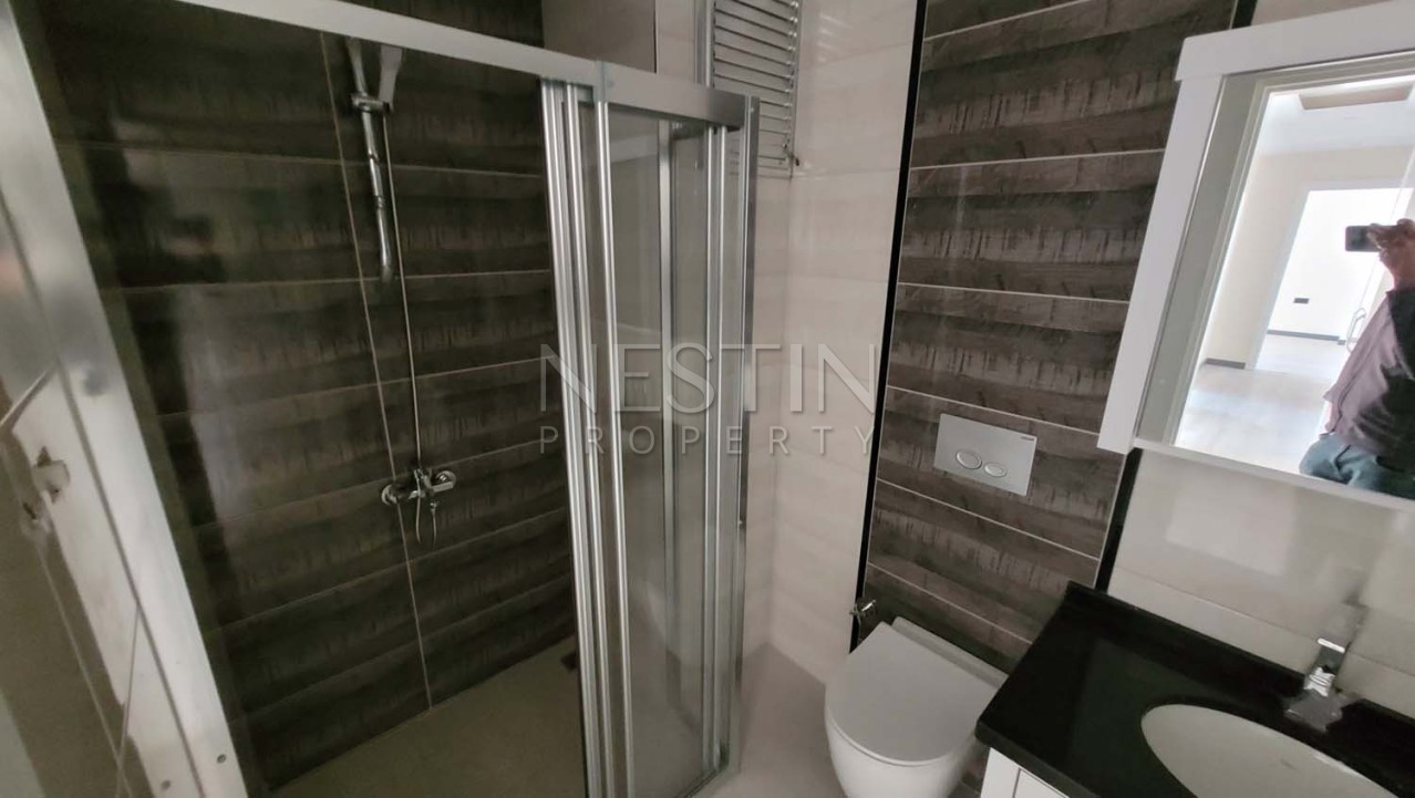 Большая квартира 2+1 с отдельной кухней в хорошем комплексе районе Махмутлар фото 41