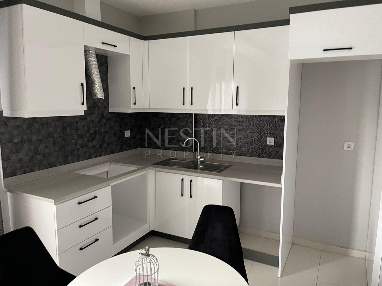 Просторные апартаменты 2+1 в комфортабельном комплексе района Каргыджак фото 9